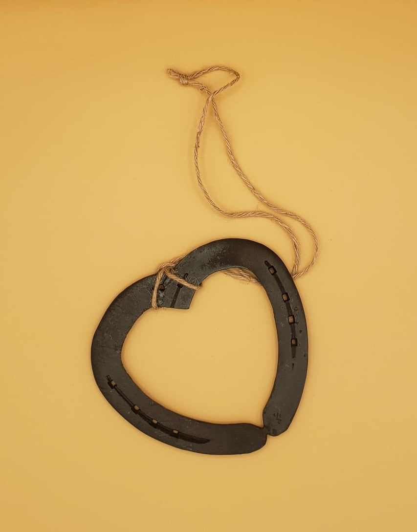 Suspension cœur couleur noire